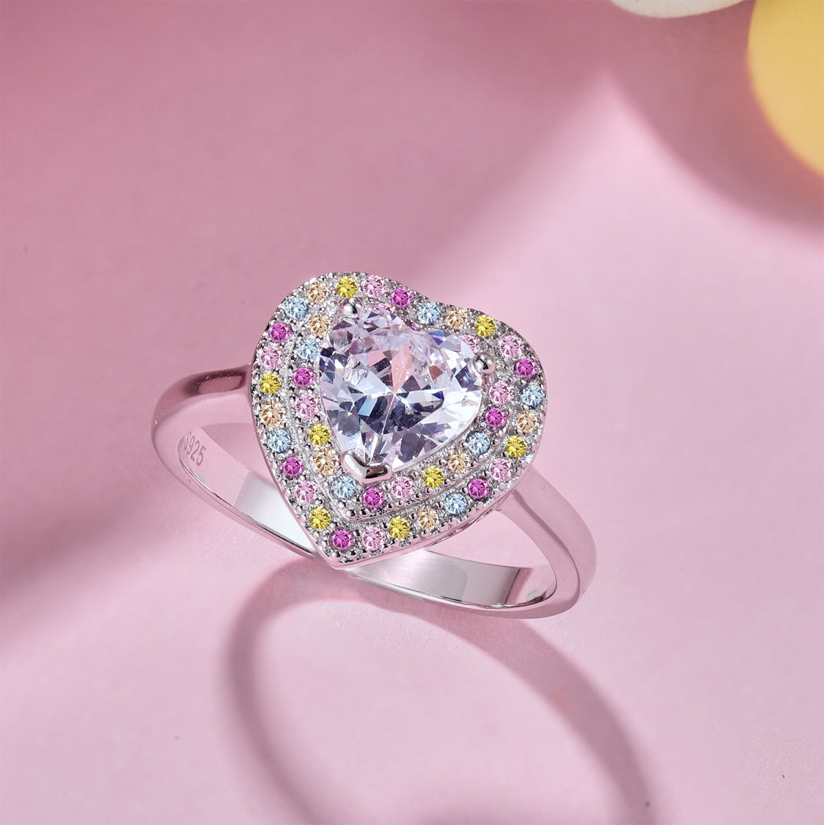 [Love More]Delicate Ebullient Heart Shape Wedding Ring