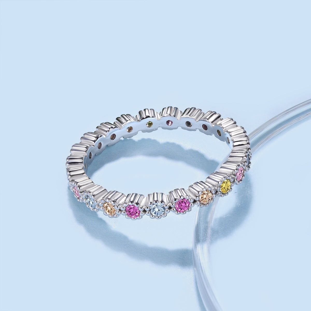 [Love More]Unique Scintillating Round Cut Daily Ring