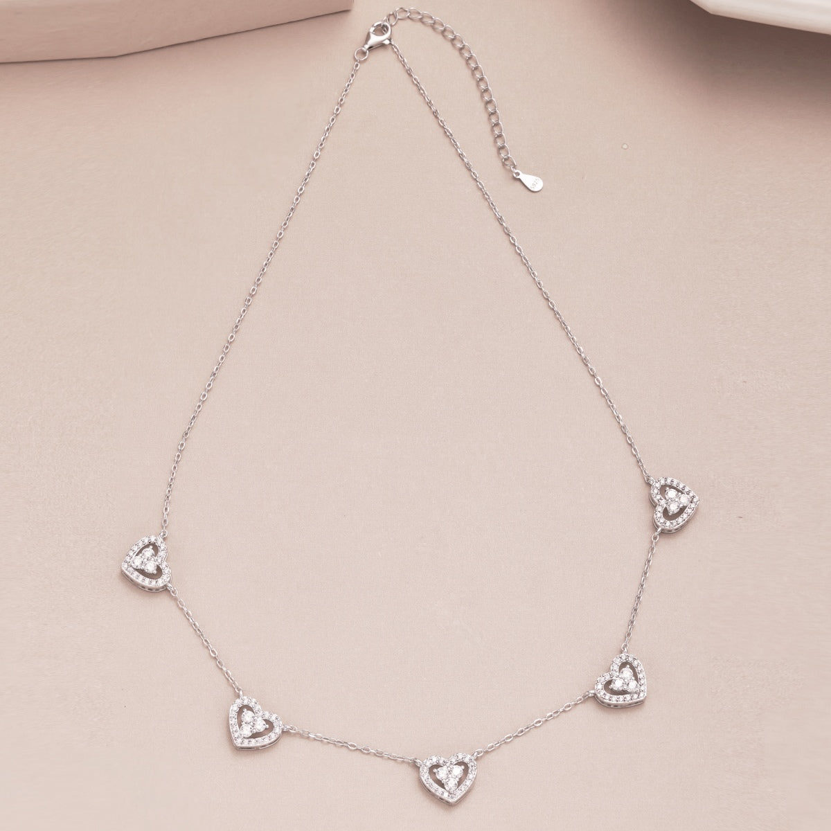 [Love More]Sparkling Five Heart Necklace