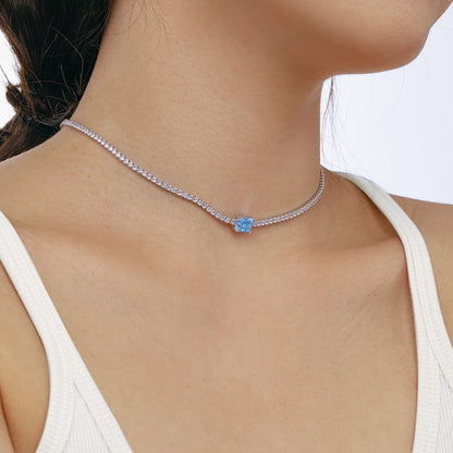 [Love More]2.0 carat Ornate Emerald Cut Necklace