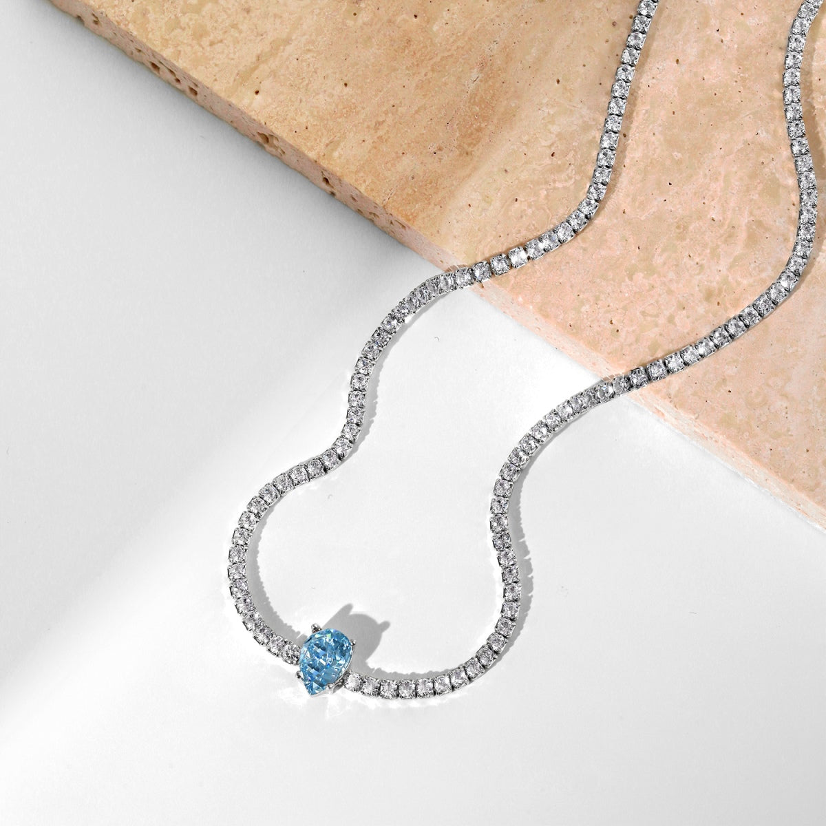 [Love More]1.0 carat Unique Pear Cut Tennis Necklace