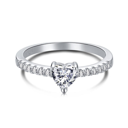 [Love More]0.5 Carat CaratEternity Charming Heart Shape Lover Ring