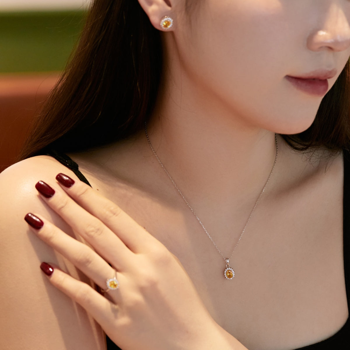 [Love More]Delicate Radiant Oval Cut Daily Earrings