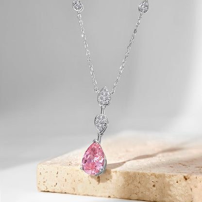 [Love More]Dazzling Pear Cut Necklace
