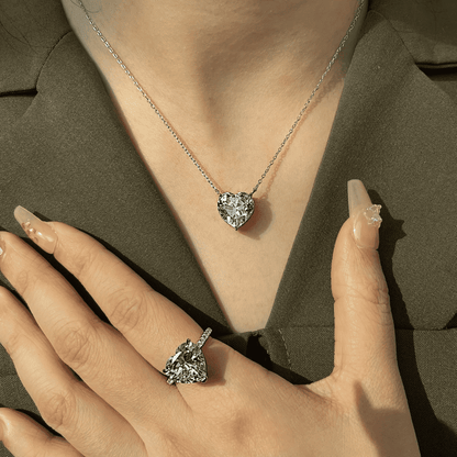 [Love More]6.0 carat Radiant Heart Shape Necklace