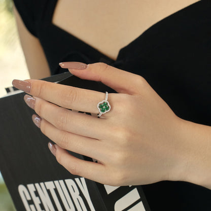 [Love More]Four Leaf Clover Flower Design Ring