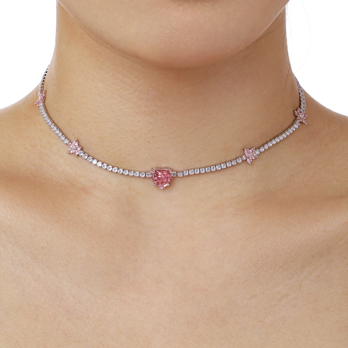 [Love More]Dazzling Pink Heart Flower Necklace