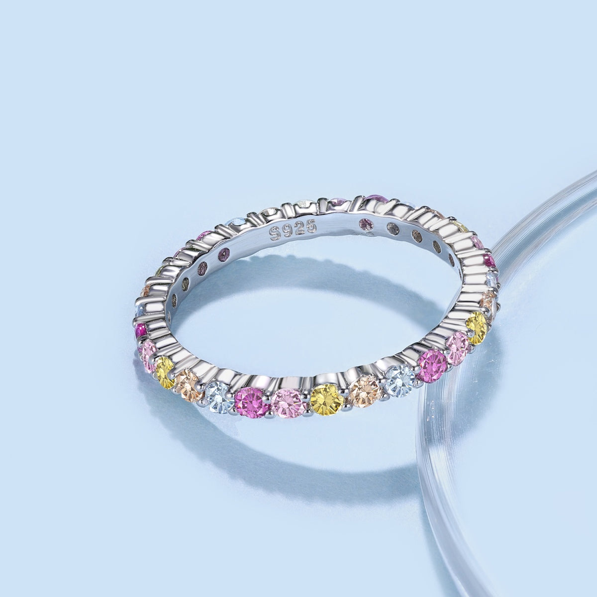 [Love More]Elegant Vivid Round Cut Daily Ring