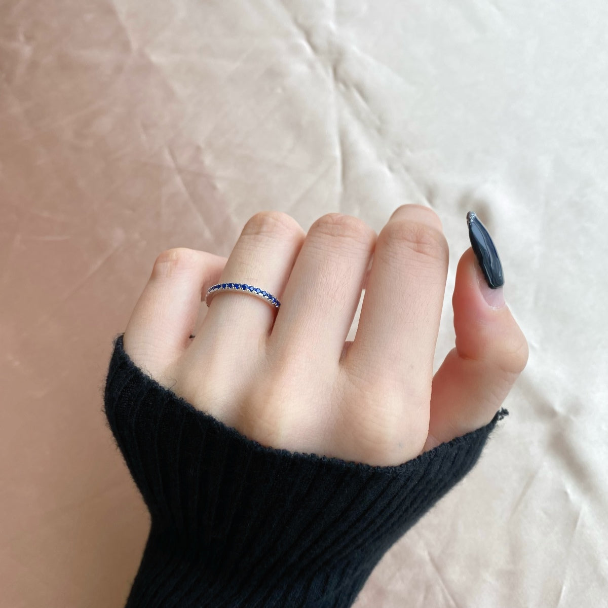 [Love More]Delicate Sparkling Round Cut Daily Ring