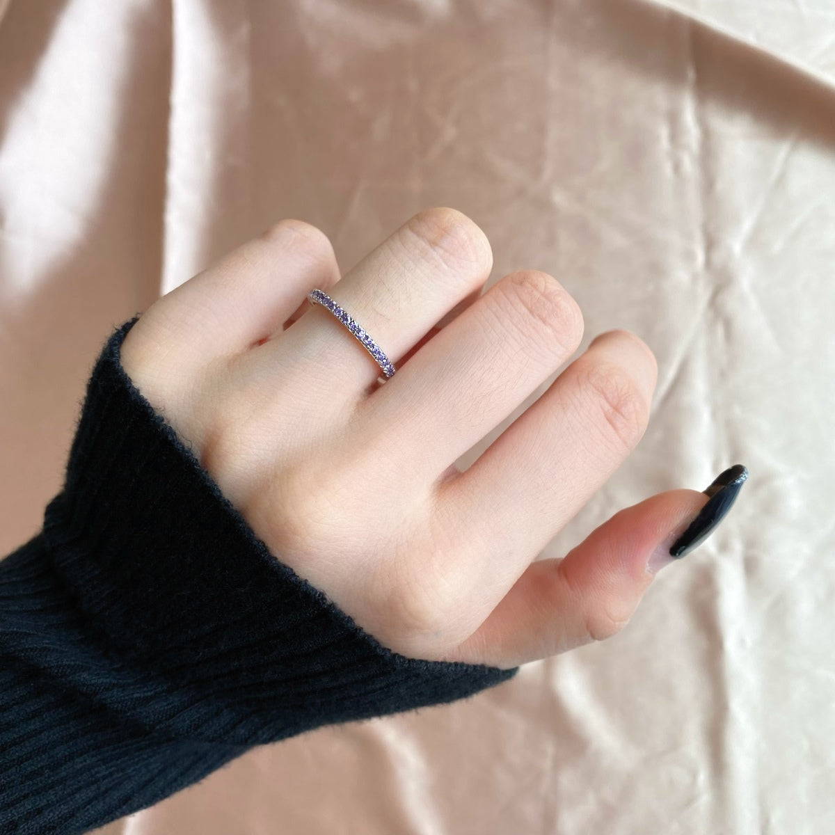[Love More]Delicate Sparkling Round Cut Daily Ring