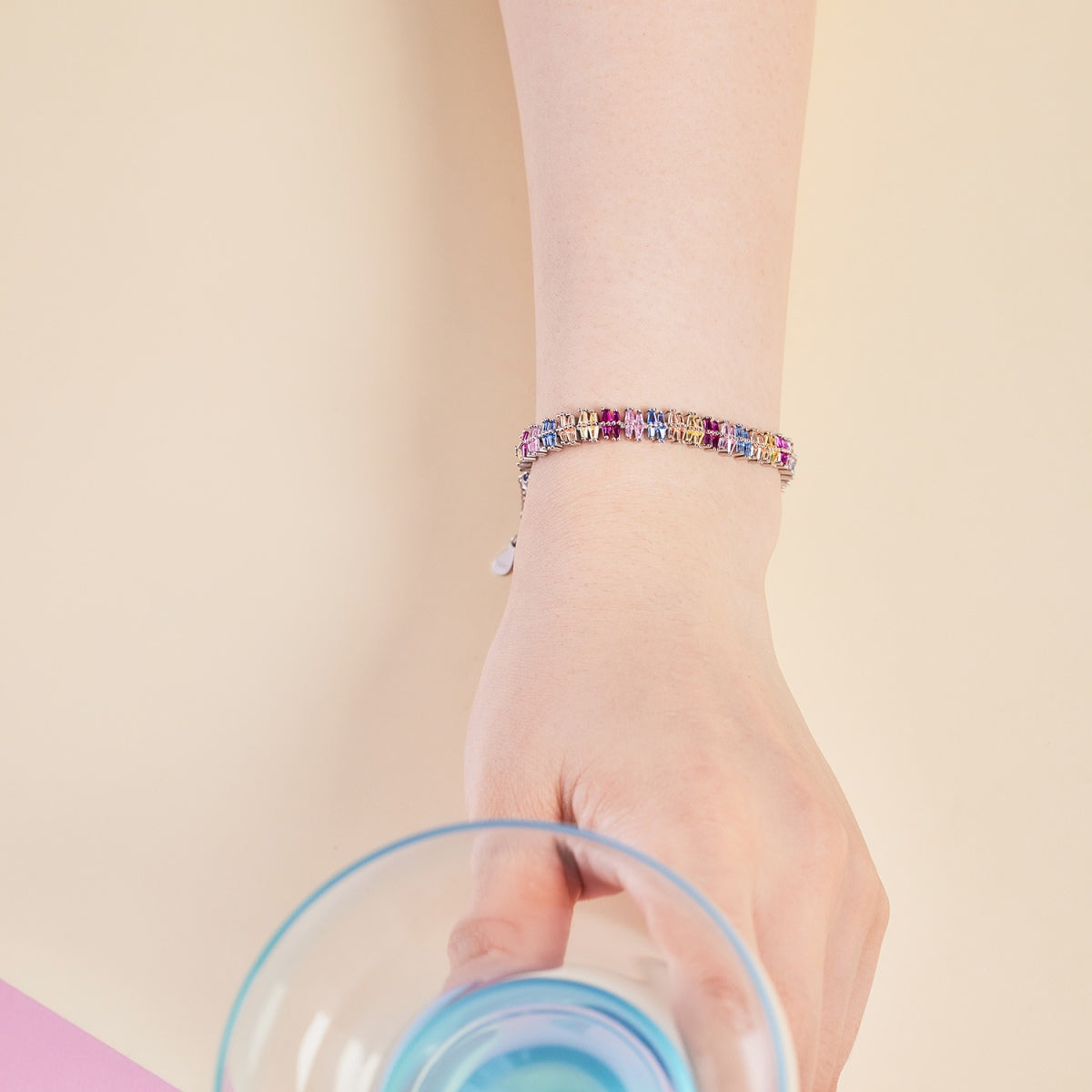 [Love More]Sparkling Exquisite Multi Cut Party Bracelet