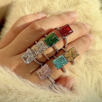 [Love More]4.0 Carat Luxurious Engagement Ring