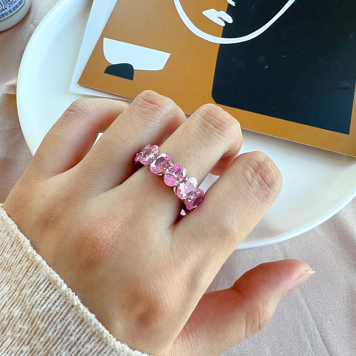 [Love More]Dainty Elongated Cushion Cut Tennis Ring