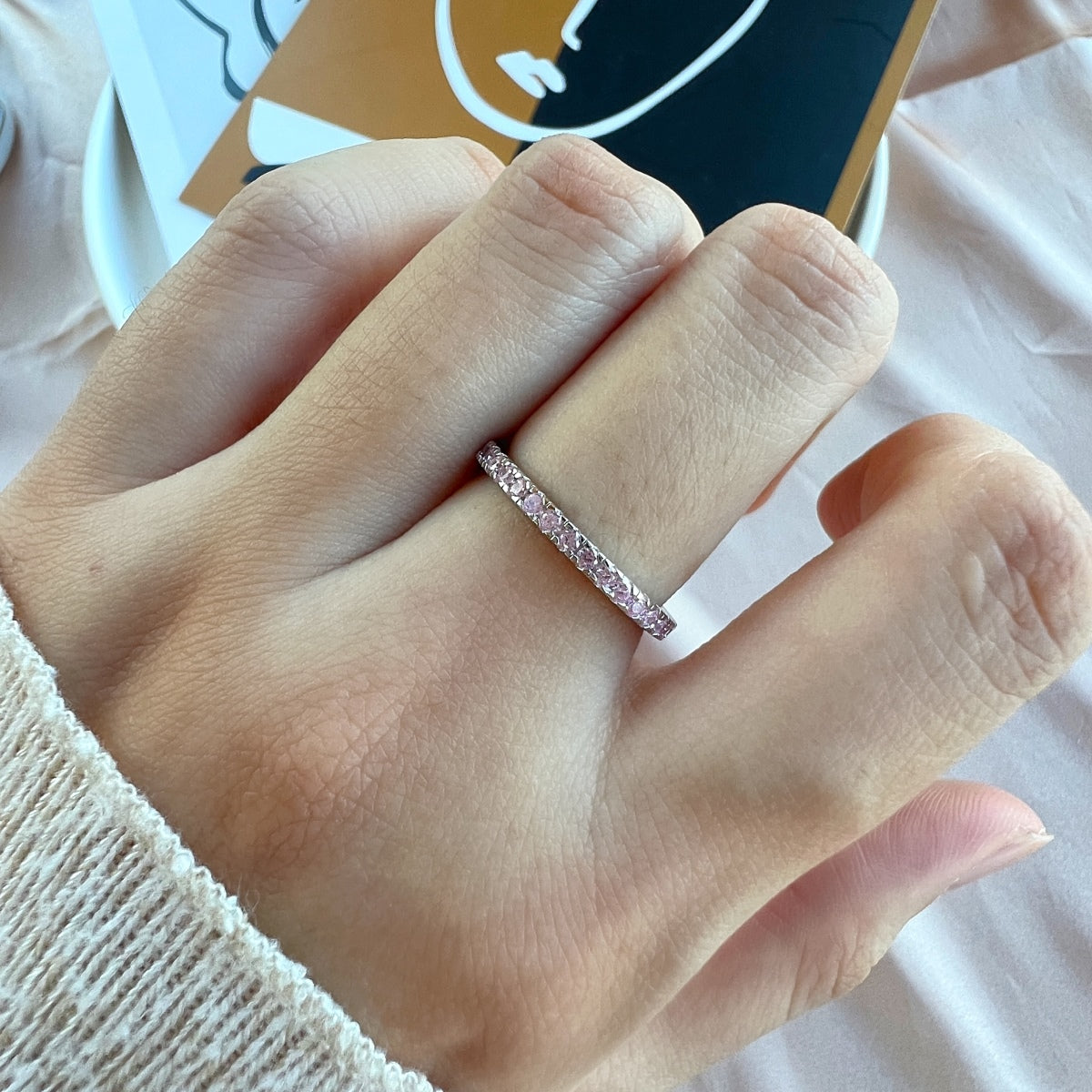 [Love More]Delicate Sparkling Round Cut Daily Ring