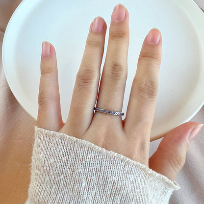 [Love More]Delicate Sparkling Round Cut Daily Ring