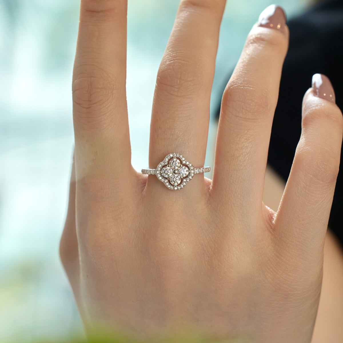[Love More]Four Leaf Clover Flower Design Ring