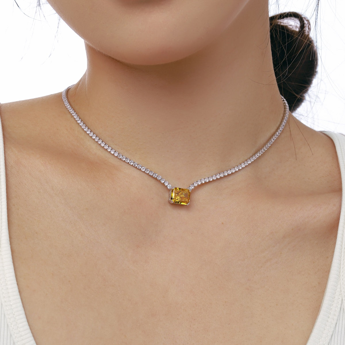 [Love More]4.0 Carat Elegant Radiant Cut Necklace
