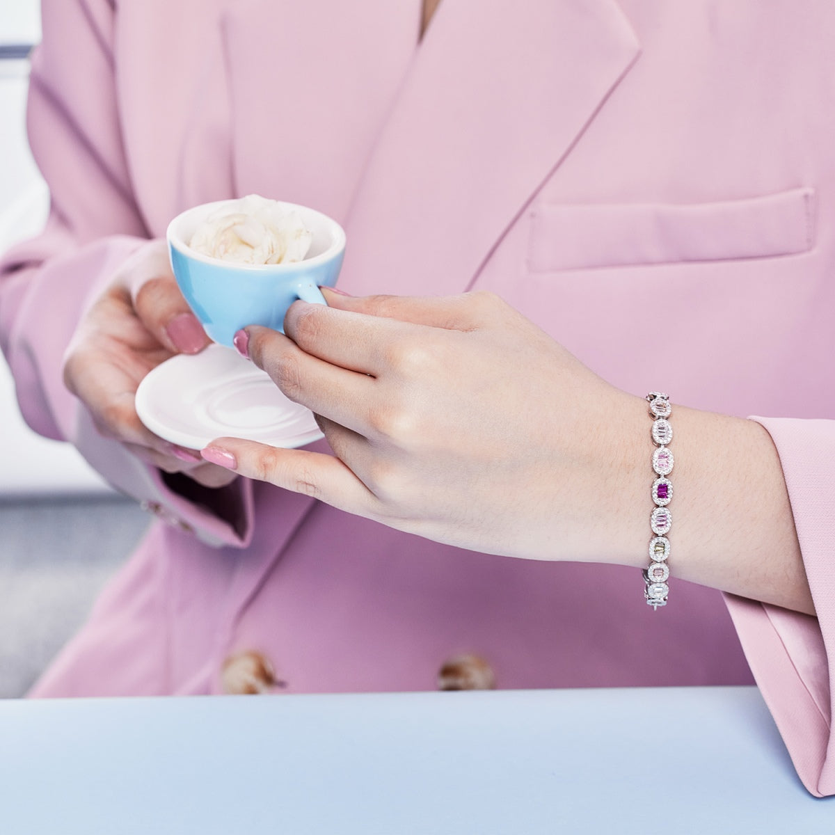 [Love More]Exquisite Ornate Emerald Cut Daily Bracelet