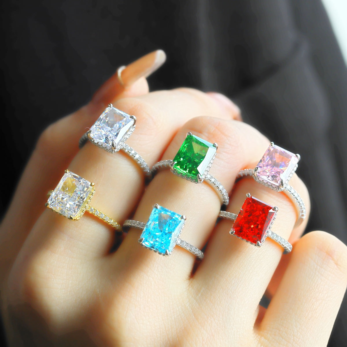 [Love More]4.0 Carat Luxurious Engagement Ring