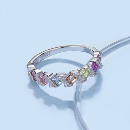 [Love More]Delicate Vibrant Emerald Cut Daily Ring