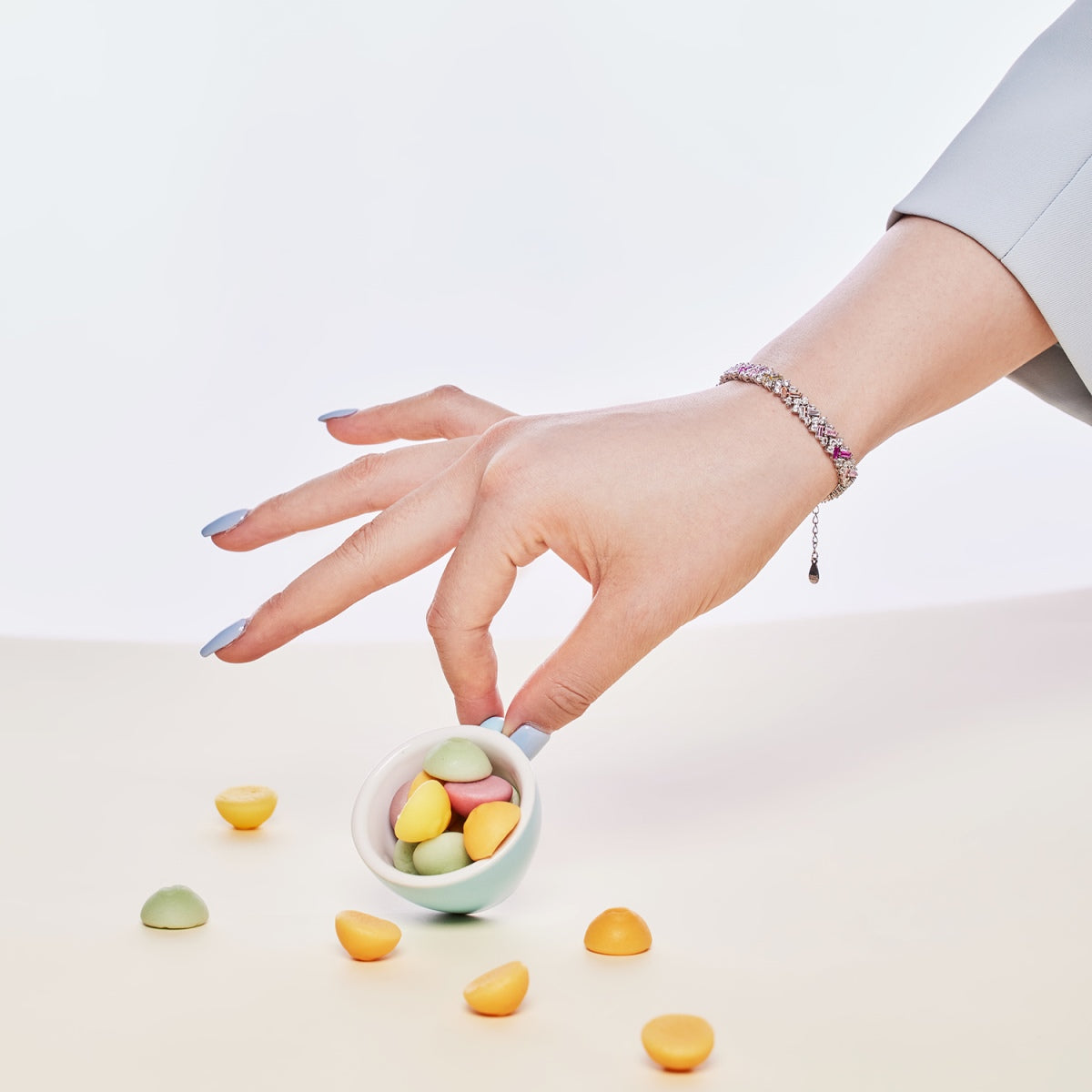 [Love More]Dazzling Unique Multi Shape Daily Bracelet
