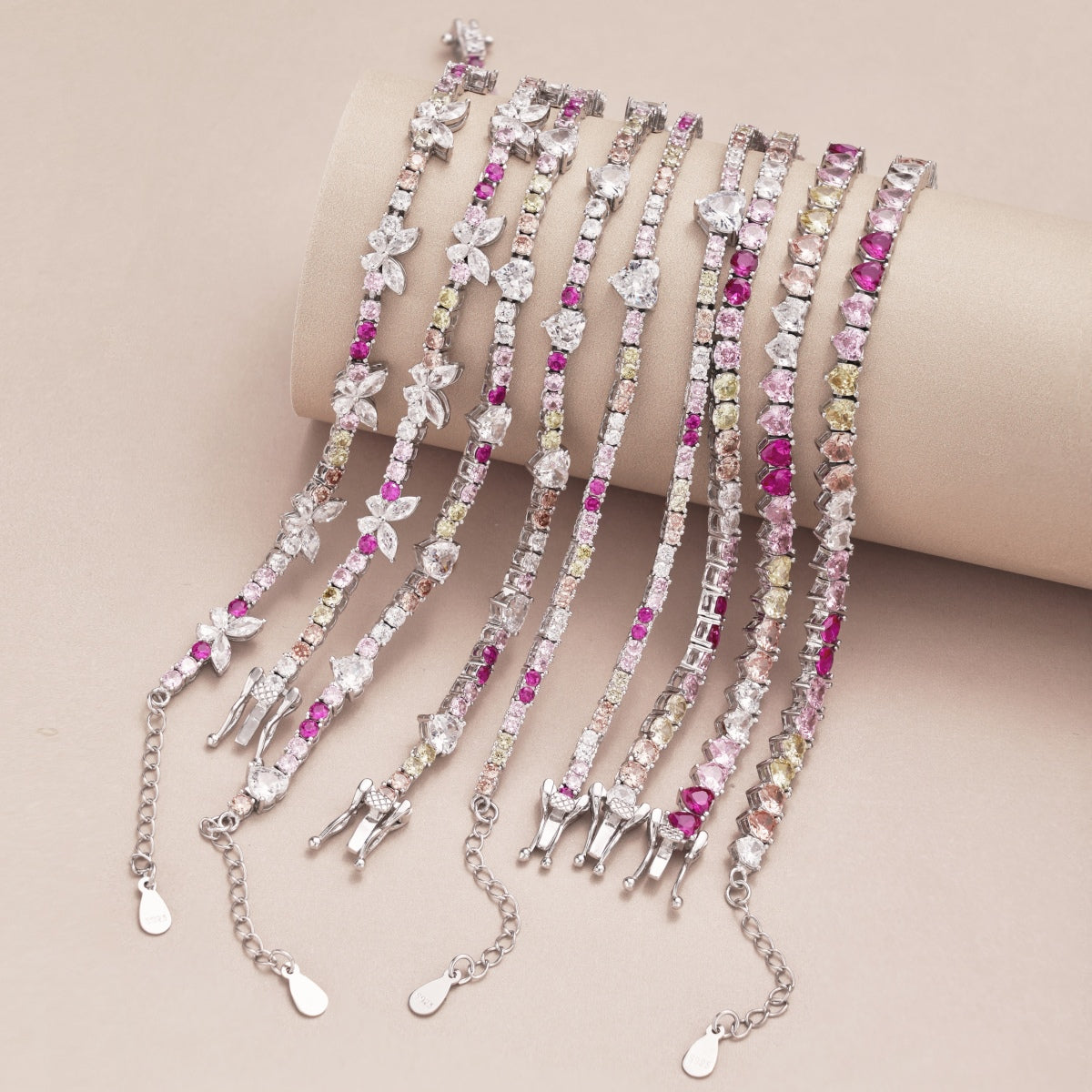 [Love More]Delicate Colorful Emerald Cut Party Bracelet