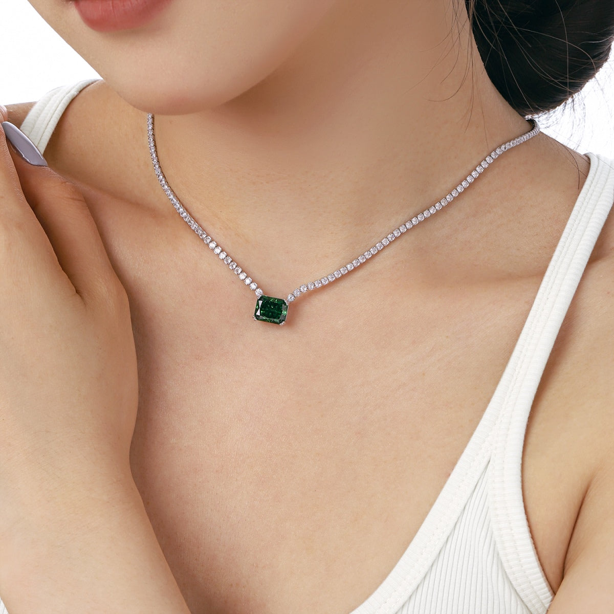 [Love More]4.0 Carat Elegant Radiant Cut Necklace