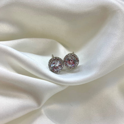 [Love More]Classic Princess Round Shape Earrings