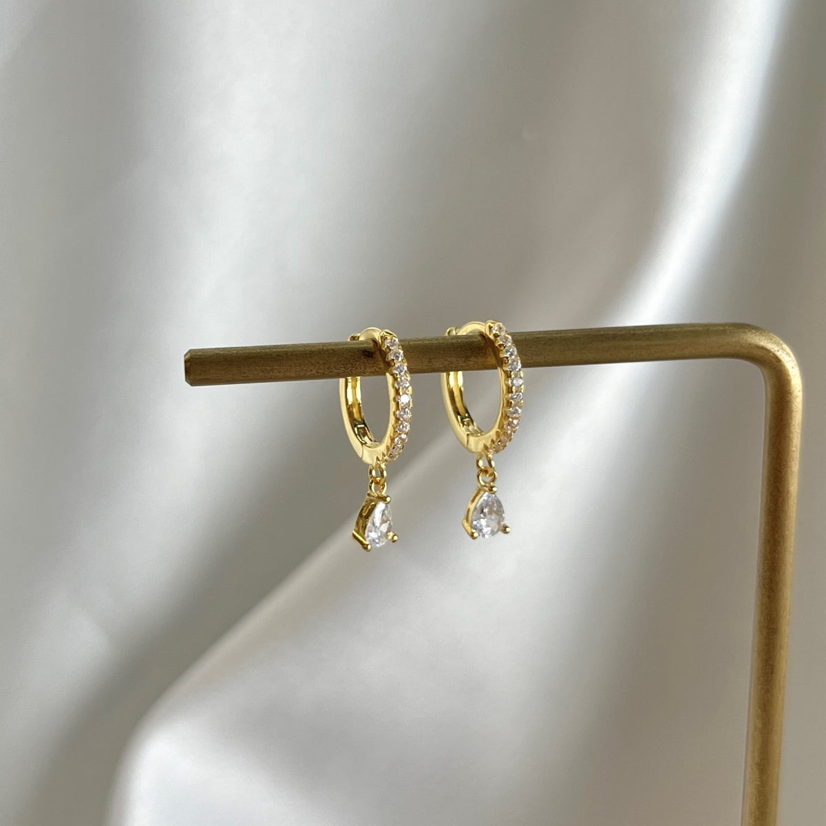 [Love More]Luxurious Geometric Drop Earrings
