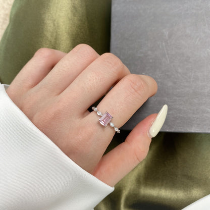 [Love More]1.0 Carat Dainty Resplendent Radiant Cut Daily Ring