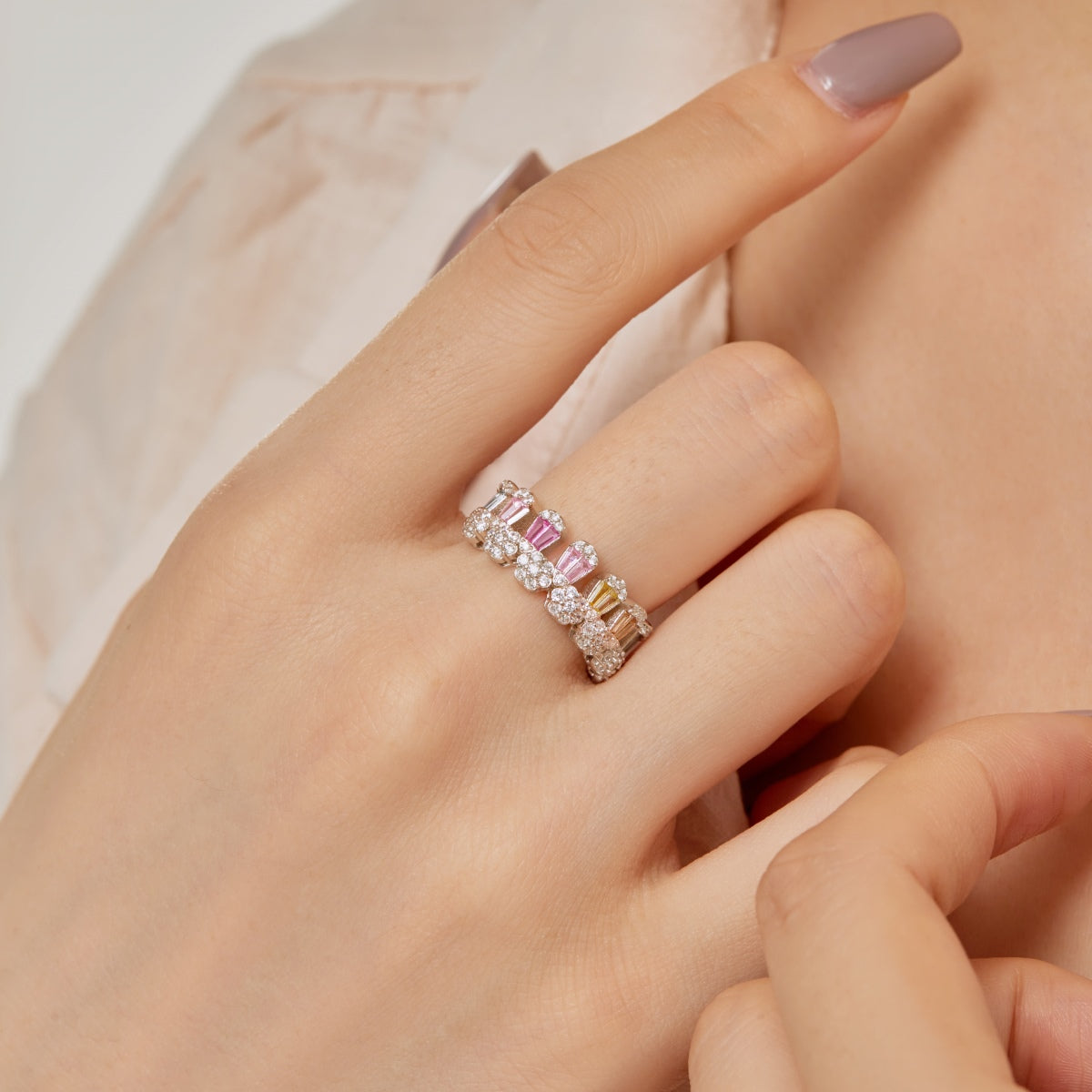 [Love More]Gorgeous Radiant Cut Daily Ring