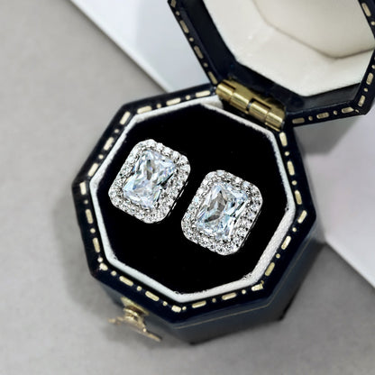[Love More]1.0 Carat Luxurious Dainty Emerald Cut Daily Earrings