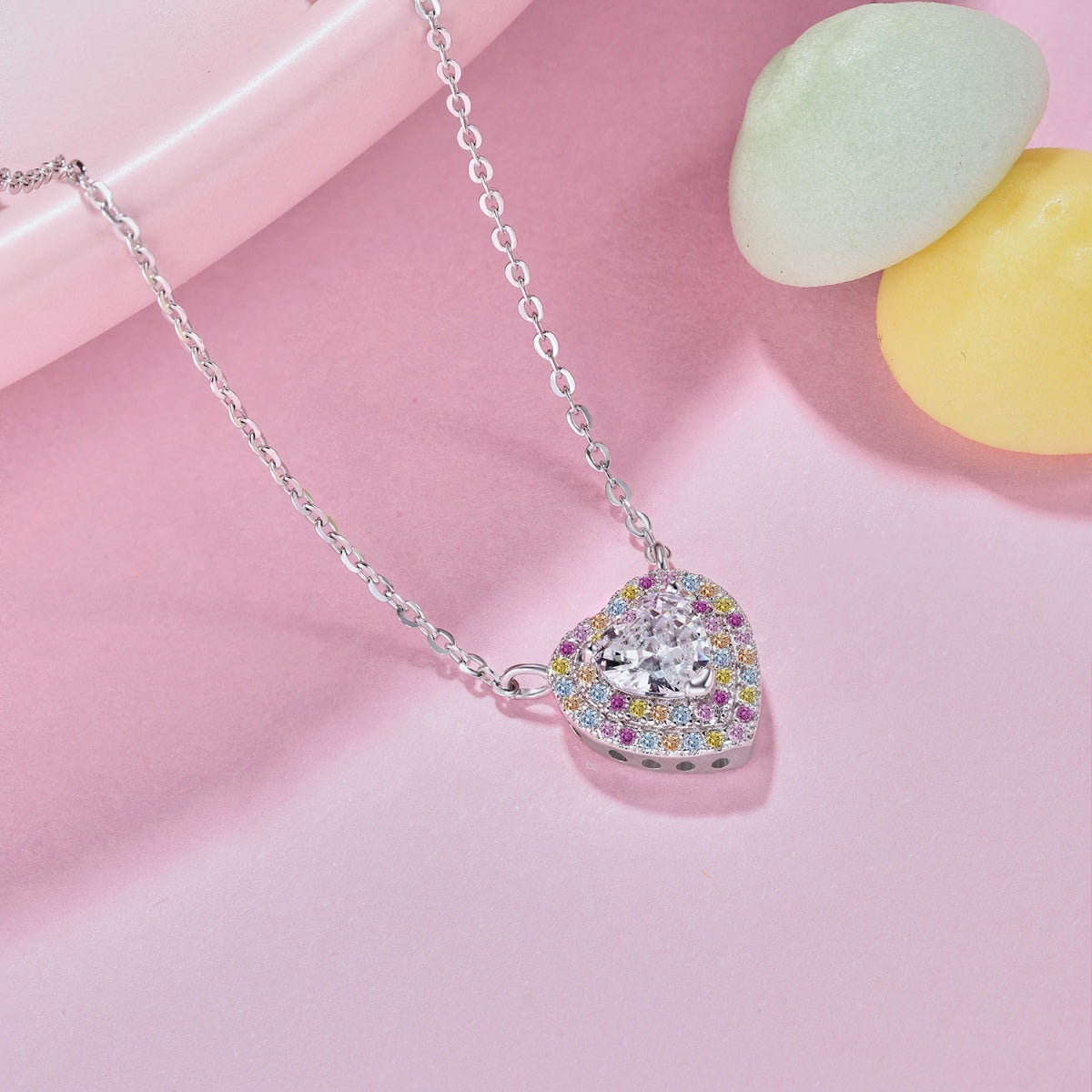 [Love More]Exquisite Heart Shape Necklace