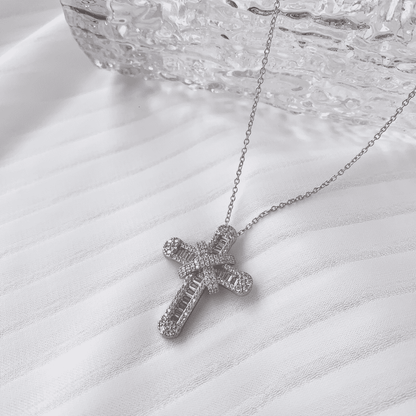 [Love More]Gypsophila With Dimonds Necklace