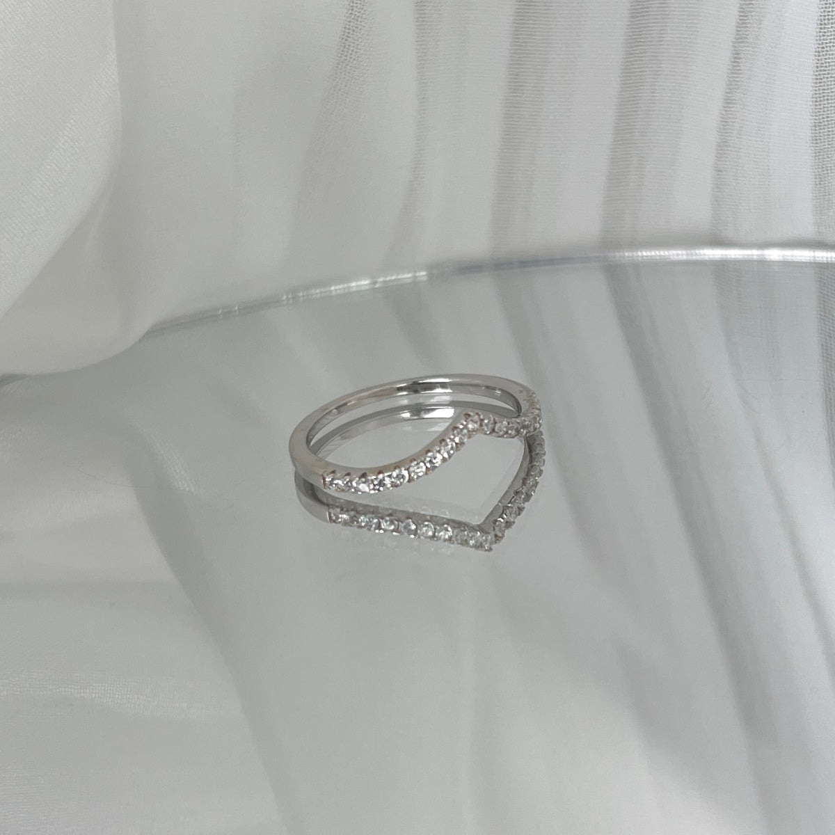 [Love More]Elaborate Tennis Band Ring
