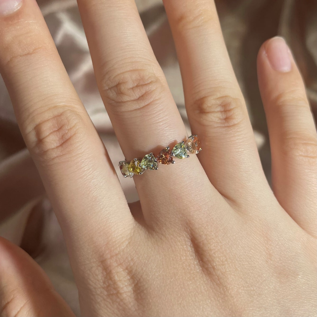 [Love More]0.25 Carat Radiant Romance Heart Cut Lover Ring