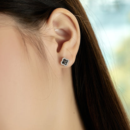[Love More]Four-Leaf Clover Flower Shaped Earrings