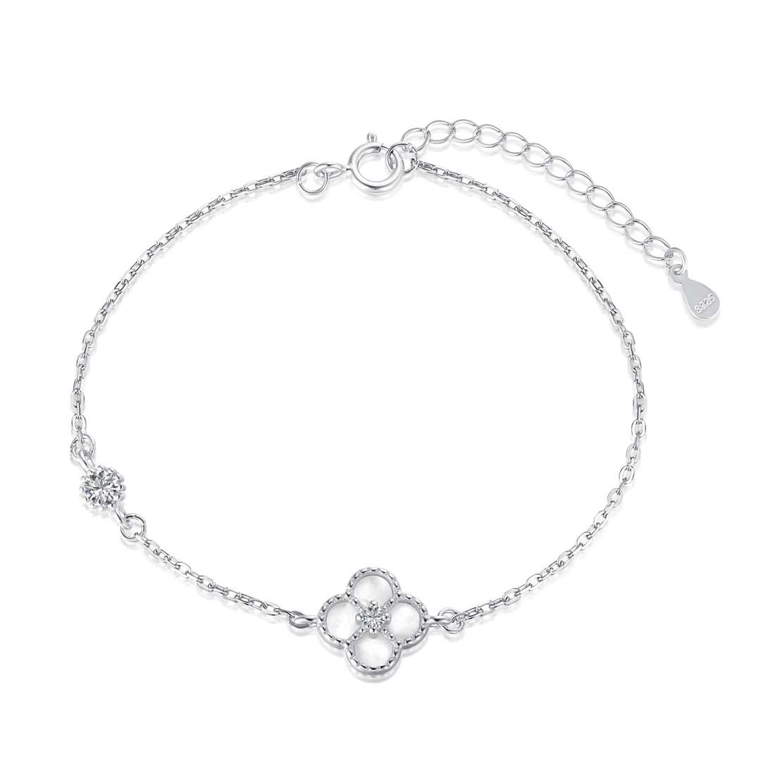 [Love More]Delicate Four Leaf Clover Bracelet