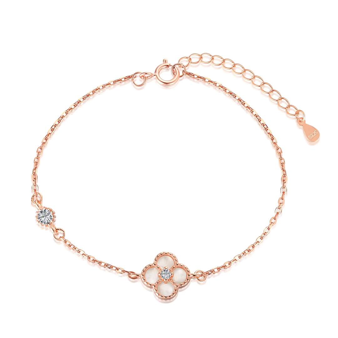 [Love More]Delicate Four Leaf Clover Bracelet