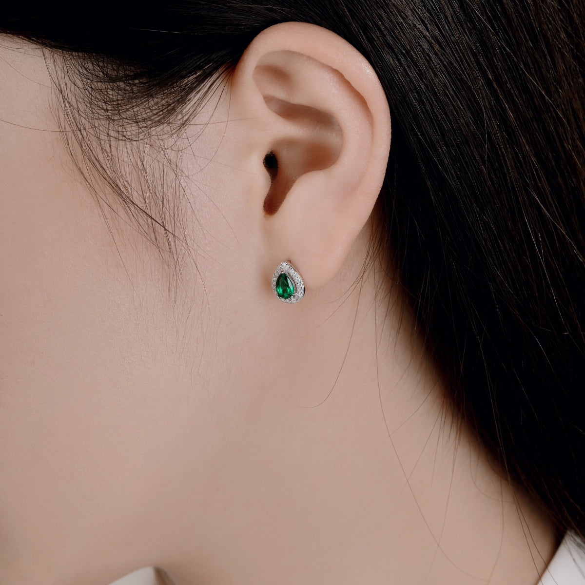 [Love More]Luxurious Water Drop Shape Earrings