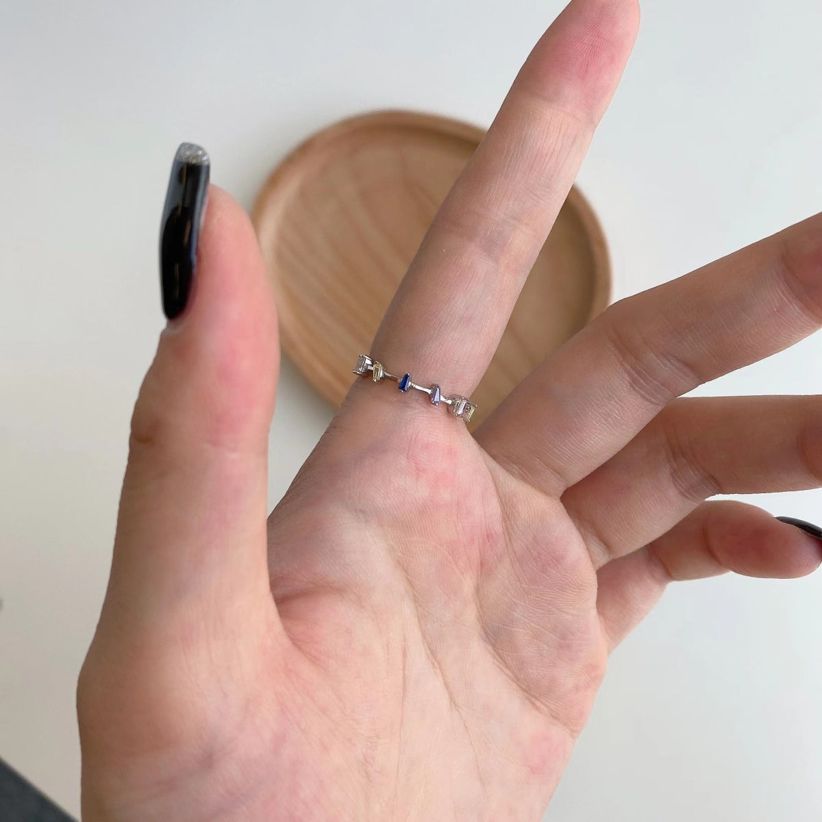 [Love More]Unique Trapezoid Cut Daily Ring