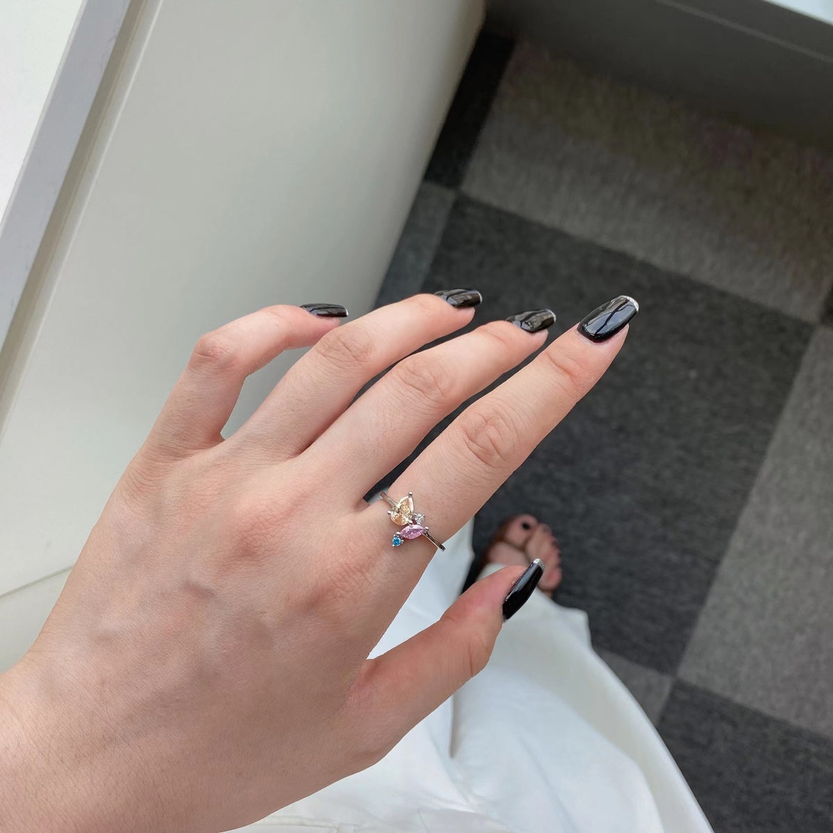 [Love More]Radiant Colorful Multi Cut Daily Ring