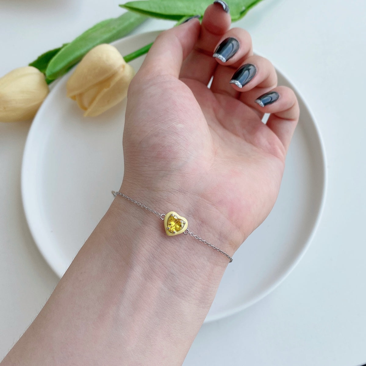 [Love More]Sparkling Romantic Heart Shape Lover Bracelet