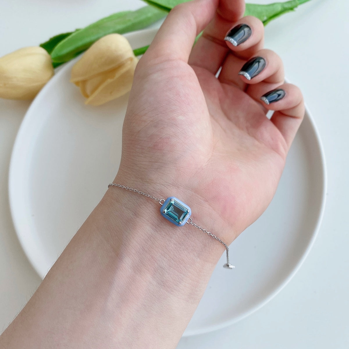 [Love More]2.0 Carat Sparkling Colorful Emerald Cut Daily Bracelet