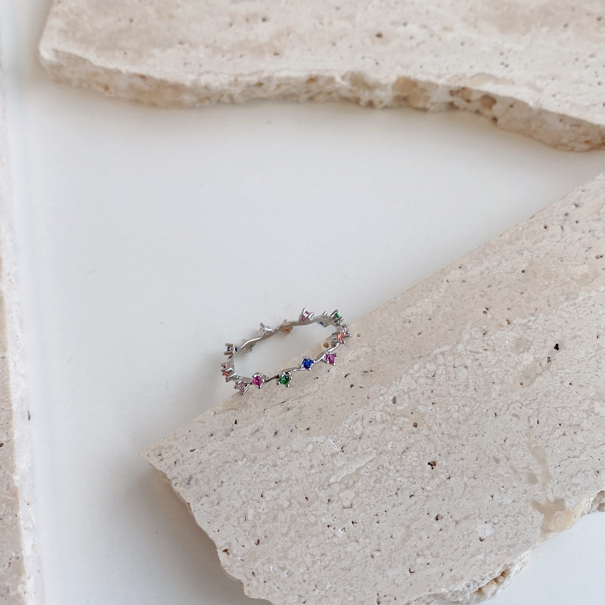 [Love More]Radiant Colorful Round Cut Daily Ring