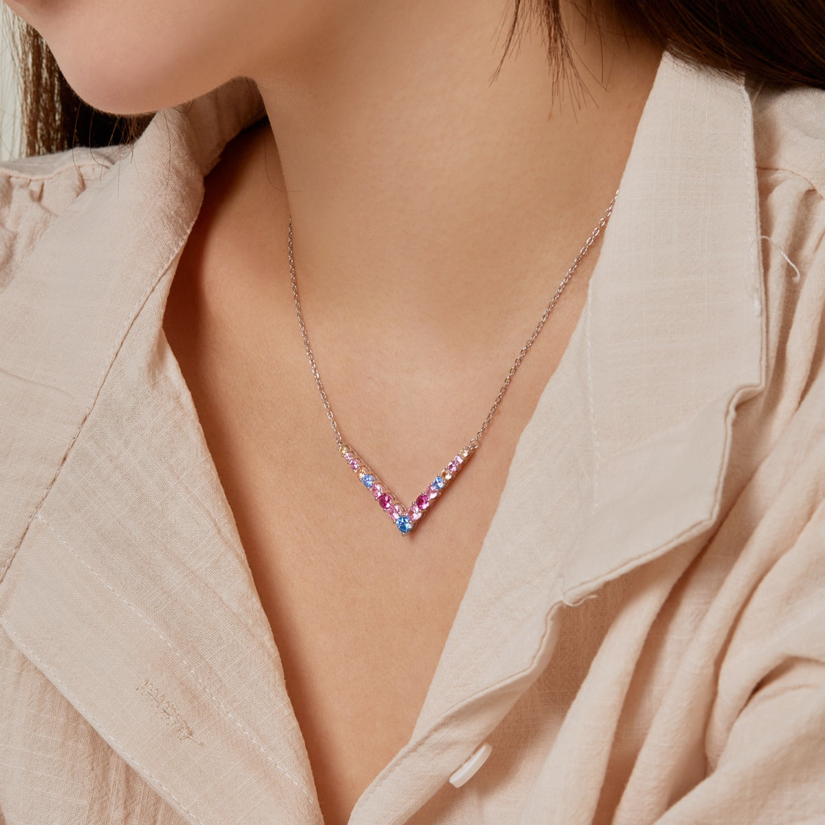[Love More]Ornate Round Cut Necklace