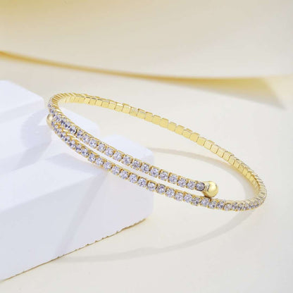 [Love More]Row of Diamonds Round Fashion Bracelet