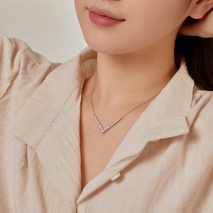 [Love More]Ornate Round Cut Necklace