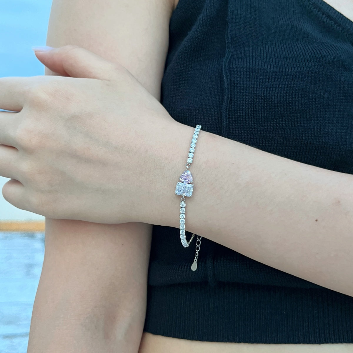 [Love More]Dazzling Unique Multi Shape Lover Bracelet