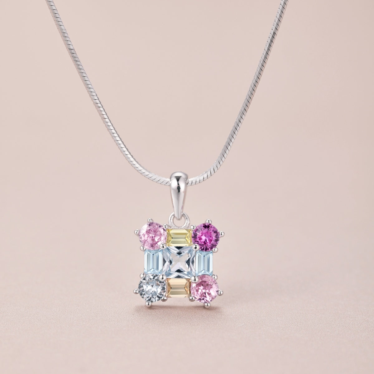 [Love More]Gorgeous Multi Colorful Necklace